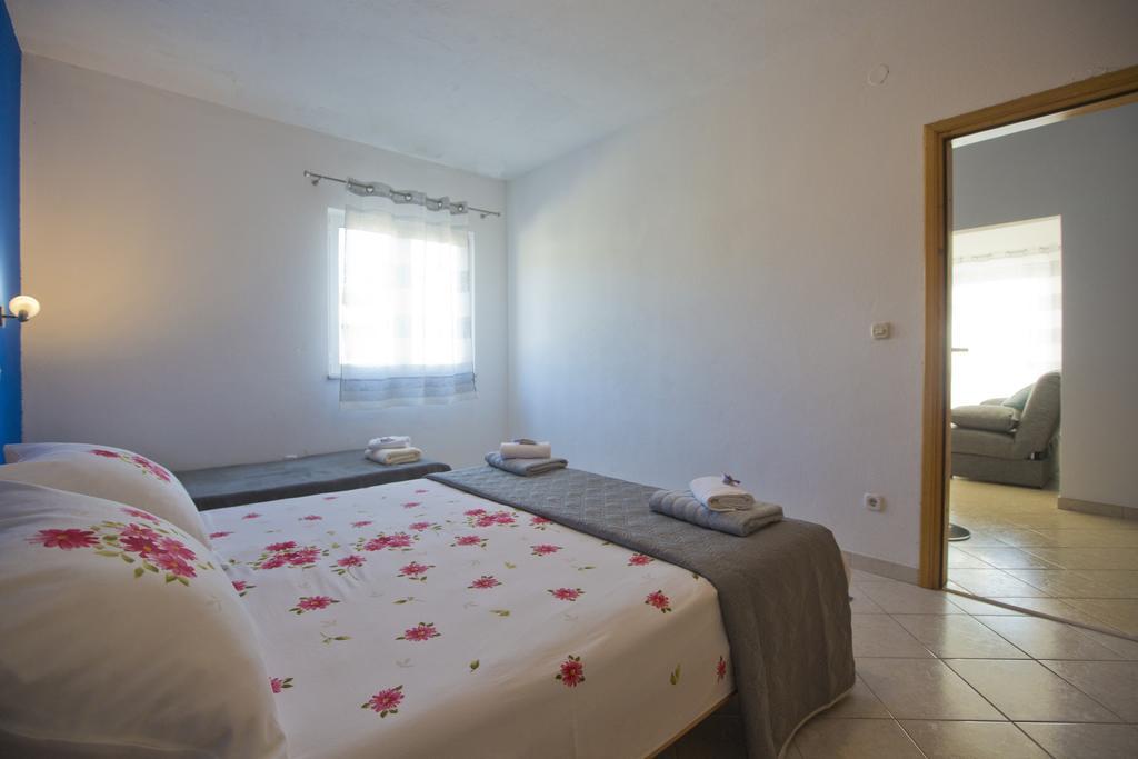 Apartment Zdravka Хвар Экстерьер фото